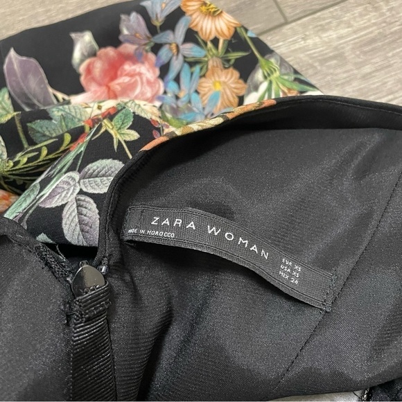 ZARA Woman Dress Plunging V Neck Sleeveless Fitted Black Floral Sz XS - Picture 7 of 9